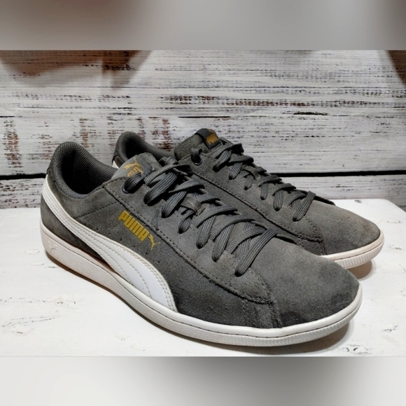 Puma Vikky Suede Sneakers Gray White – Size 10 – Low Profile Classic Court Style - Picture 1 of 7